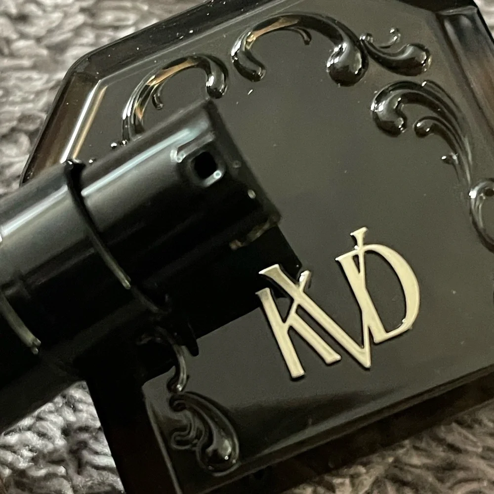 Kat Von D good apple
